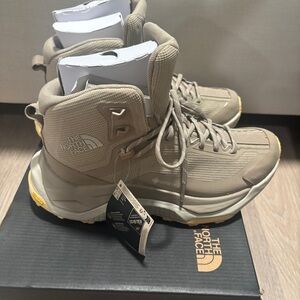 New The north face Women’s Fastpack Ultra Mid GORE-TEX® waterproof Hiking Boots